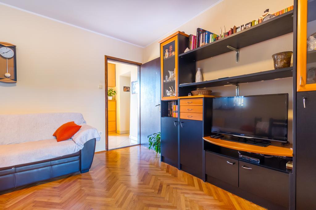 Apartment Manzoni Malinska Kültér fotó